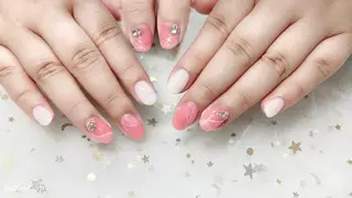 ネイル ewt miniのマツエク・マツパデザイン