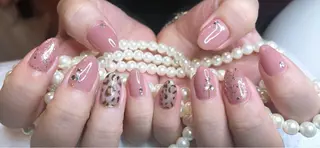 ミディアム ネイル 長さ出し専門 nynaのネイルデザイン