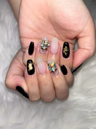 ネイル M Hのネイルデザイン