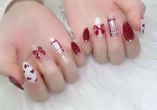 ネイル Squeen Nailのネイルデザイン