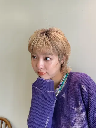 ショート カラー 蜂須賀🐝縮毛矯正 ストレートパーマのヘアスタイル