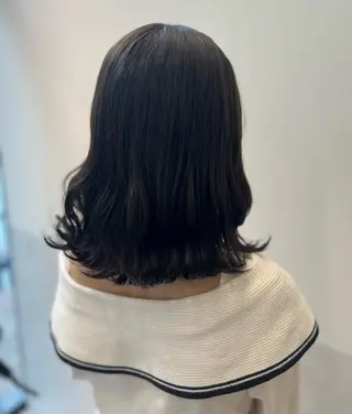 ロング カラー 透け上品ハイトーン 職人ゆうと🤍のヘアスタイル