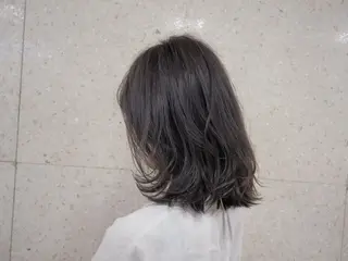 ミディアム カラー 菅村 勇亮のヘアスタイル