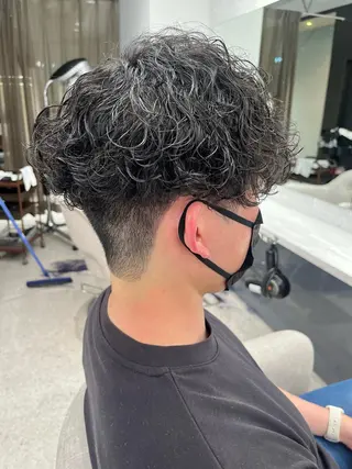 パーマ メンズ 🍐シャドウパーマ メンズ特化/守岡🍐のヘアスタイル