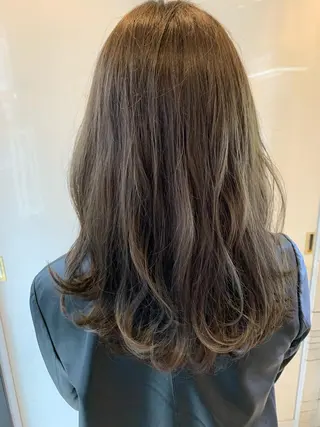 ミディアム カラー 美髪形成!色素改善! 秋田 和輝のヘアスタイル