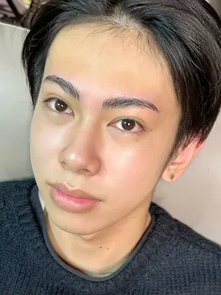 メンズ アイブロウ 吉田 麻衣の眉毛・アイブロウイメージ