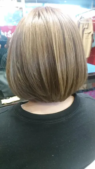 ショート 横山 千春のヘアスタイル