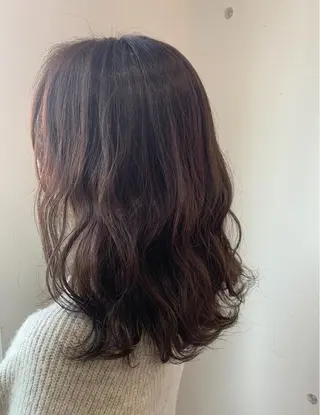 セミロング カラー 脱白髪染め美容師 竹内涼乃のヘアスタイル