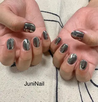 ネイル JuniNail 주니네일🇰🇷suのネイルデザイン