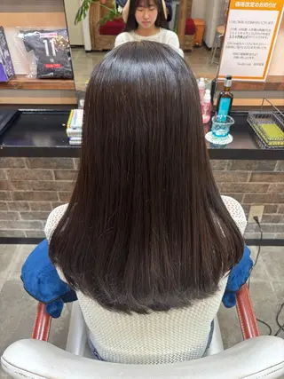 ロング パーマ ヘアアレンジ イツキ🌕デザインカ ラー🥨髪質改善🫧のヘアスタイル
