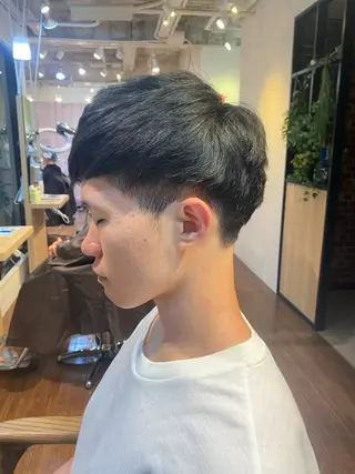 メンズ hair trees所属・trife美容師 KAZUMIのヘアスタイル