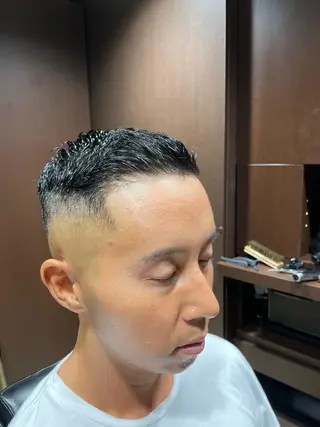 メンズ ヒロ銀座　　バーバーショップ新宿店所属・横尾 太尊ビジネススタイルのヘアスタイル