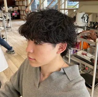 ショート パーマ メンズ パーマ/フェード🔥 佐々木波人のヘアスタイル