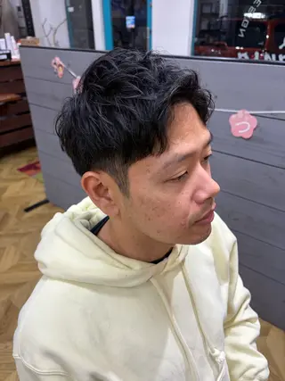 メンズ esperansa所属・永吉 琉海のヘアスタイル