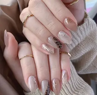 ネイル LUXE NAIL SALONのネイルデザイン