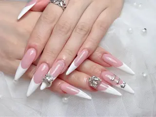 ネイル Bél Nail salonのネイルデザイン