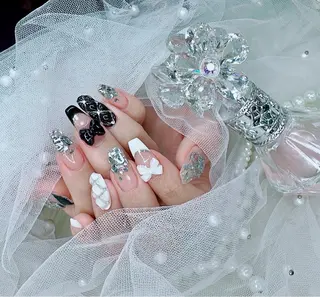 ネイル R salonのネイルデザイン