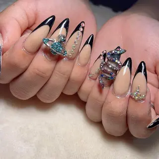 ロング 知花 梨花のネイルデザイン