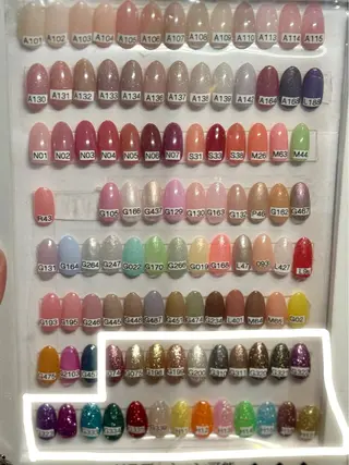 ネイル カラーズ 広尾 ネイル ラウンジ所属・🌸MIINA 🌸 広尾 🌸のネイルデザイン