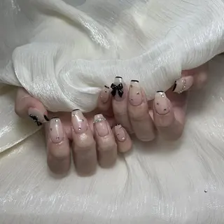 ネイル DEMAIN- 🌹のネイルデザイン