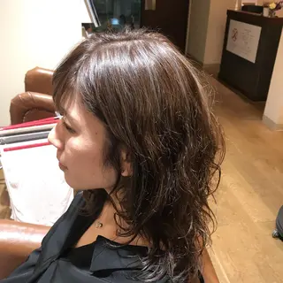 セミロング パーマ CRE'PS HAIR HIMAWARI所属・山本 大智のヘアスタイル