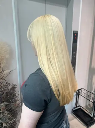 カラー 透明感カラー/レイヤ ーhinata.のヘアスタイル