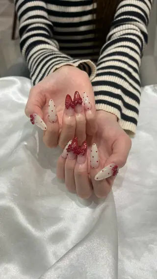 ネイル GO TODAY SHAiRE SALON 表参道colore店所属・emmi nailのネイルデザイン