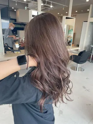 セミロング カラー Lia所属・皆木 智晴のヘアスタイル