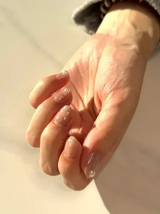 ネイル CALMIA.,eyelash • eyebrow • wax 2F所属・前田 菜美のネイルデザイン