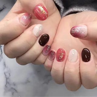 カラー ヘアアレンジ キッズ ネイル マツエク・マツパ 福田 加奈のネイルデザイン