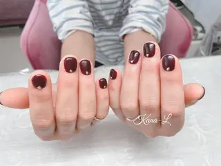 カラー ネイル 芦辺 香奈のネイルデザイン
