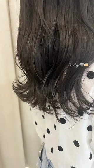 ロング カラー ヘアアレンジ LiTA 友田未来のヘアスタイル