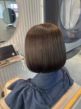 カラー 岩坪 咲希のヘアスタイル