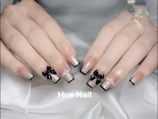 ミディアム HOANG NAILのネイルデザイン