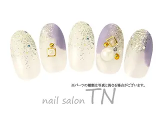 ネイル 横岩 夕依のネイルデザイン