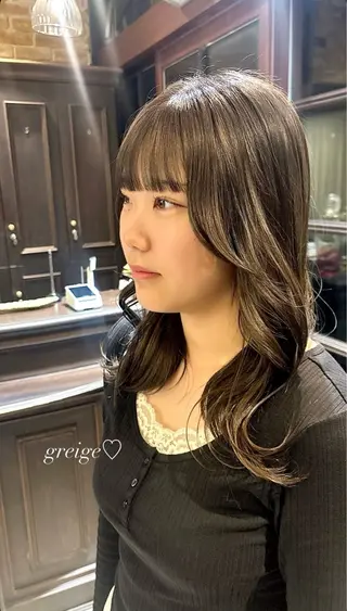 カラー Ly hair / nanoha🤍のヘアスタイル