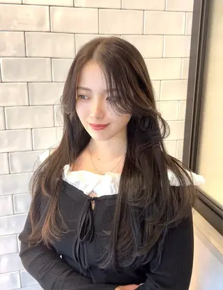 ロング カラー &chaLme   心斎橋所属・emi/髪質改善/ 韓国風/艶カラーのヘアスタイル