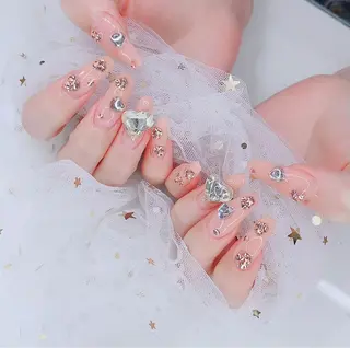 ネイル ハヤシ ミカのネイルデザイン