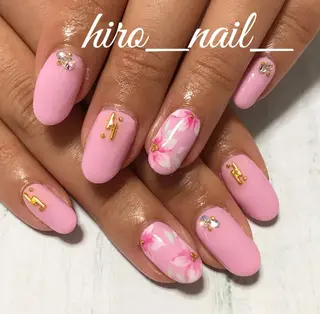 ネイル 石野 広佳のネイルデザイン