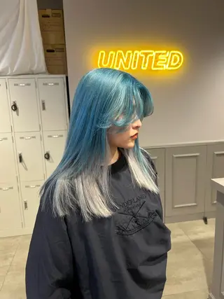 ロング カラー 韓国/トレンド レイヤー【101】のヘアスタイル