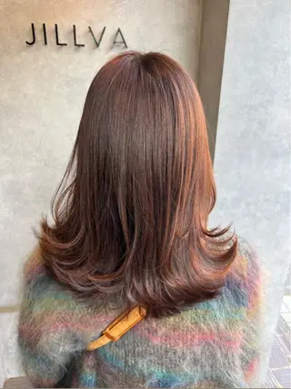 ロング カラー N°jillva 𝑘𝑎𝑟𝑖𝑛のヘアスタイル
