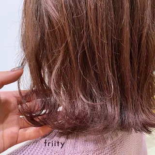 ミディアム カラー feery所属・中司 莉菜のヘアスタイル