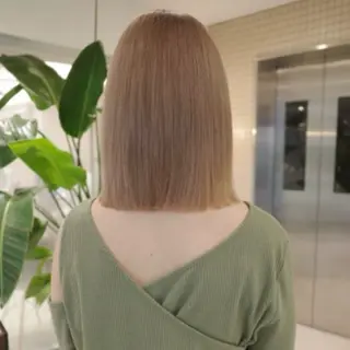 カラー 塙 あいりのヘアスタイル