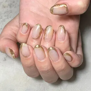 ネイル atelier　FIORITURA所属・FIORITURA aiのネイルデザイン