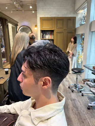 ショート AKITO /溝の口駅のヘアスタイル