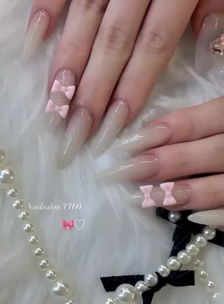 ネイル TIDY M&Mのネイルデザイン