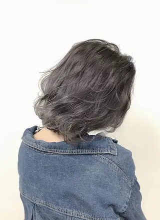 ミディアム カラー パーマ due hair 京都駅前店 MILBON オージュア認定サロン【デューヘアー】所属・ハイトーンブリーチ 土坂　由志【京都】のヘアスタイル