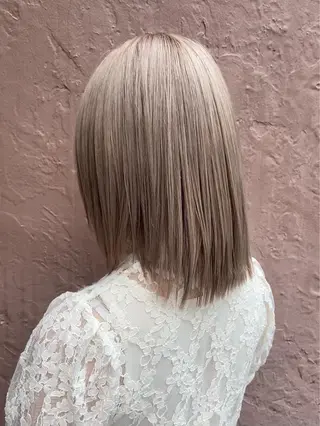 ショート カラー natsumi / N°ariaのヘアスタイル