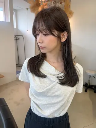 ロング vince. moekoのヘアスタイル