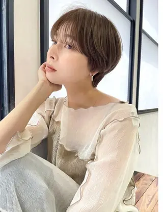ショート rina/顔周り特化 柔らかいカラーのヘアスタイル